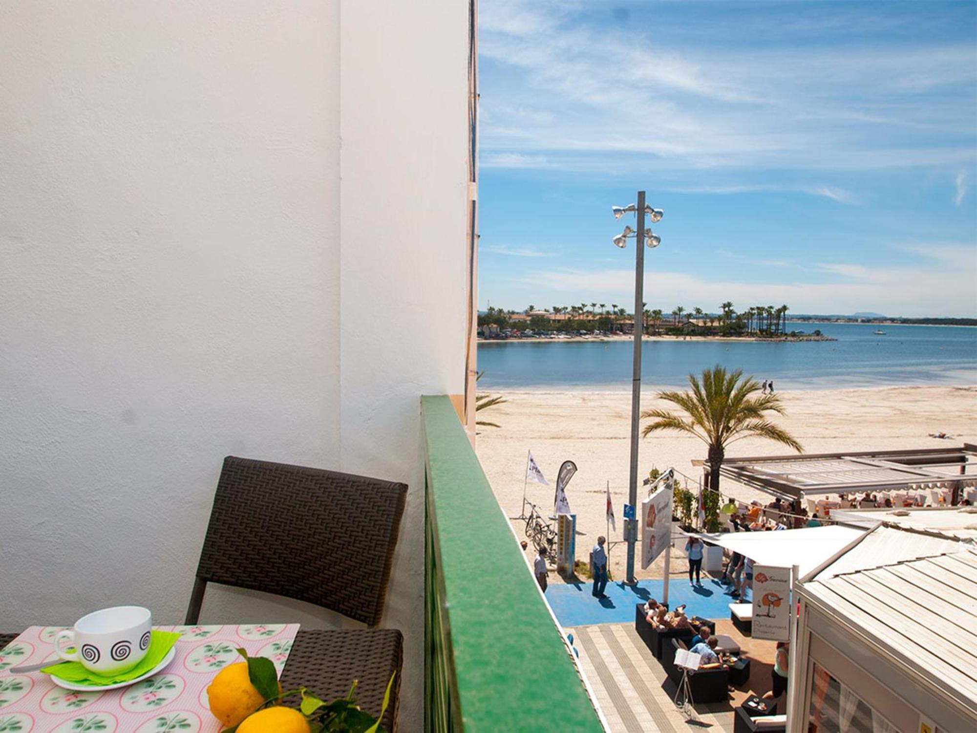 Xara New At The For 6 By Bebreeze Apartment Alcudia (Mallorca)