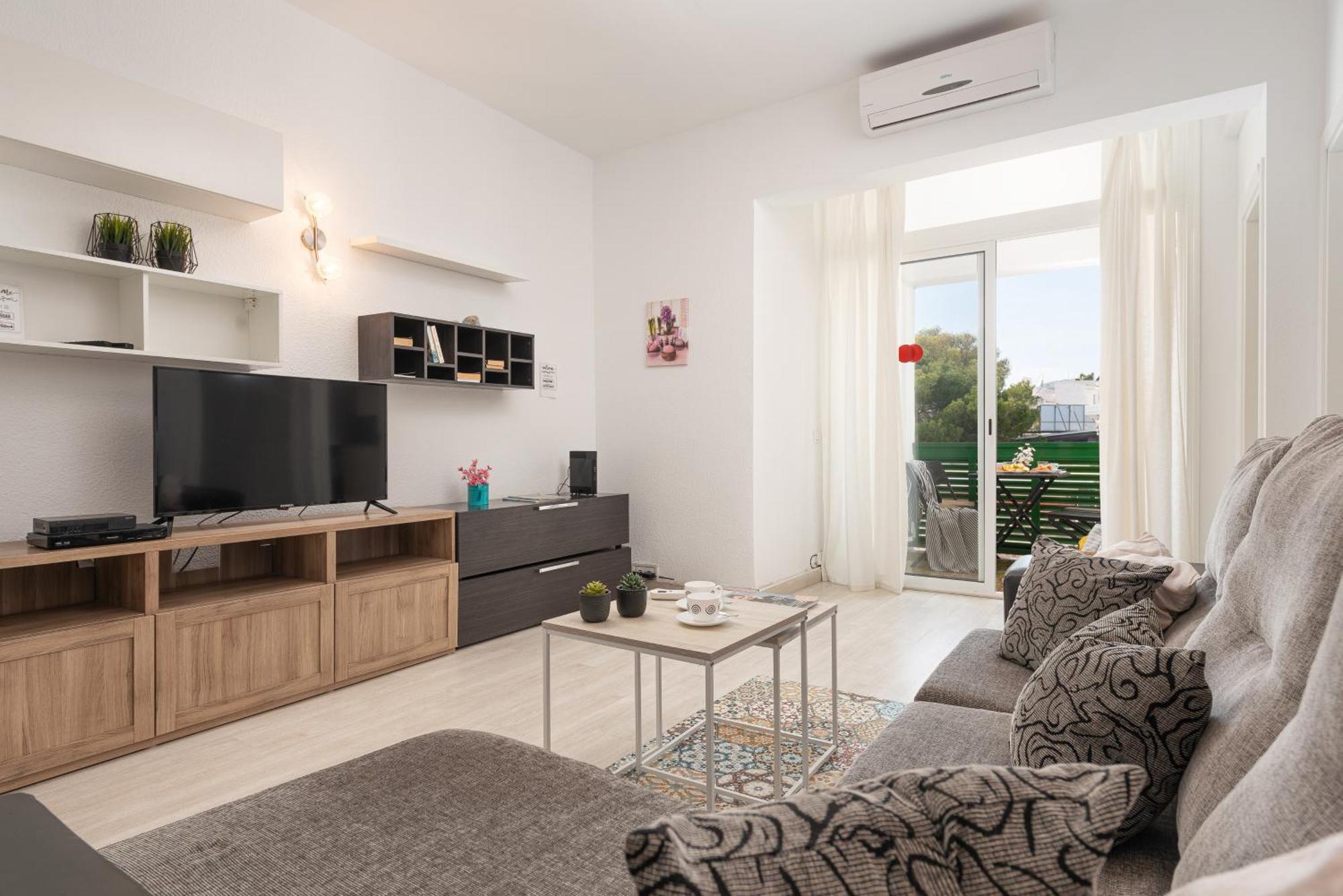Xara New At The For 6 By Bebreeze Apartment Alcudia (Mallorca)