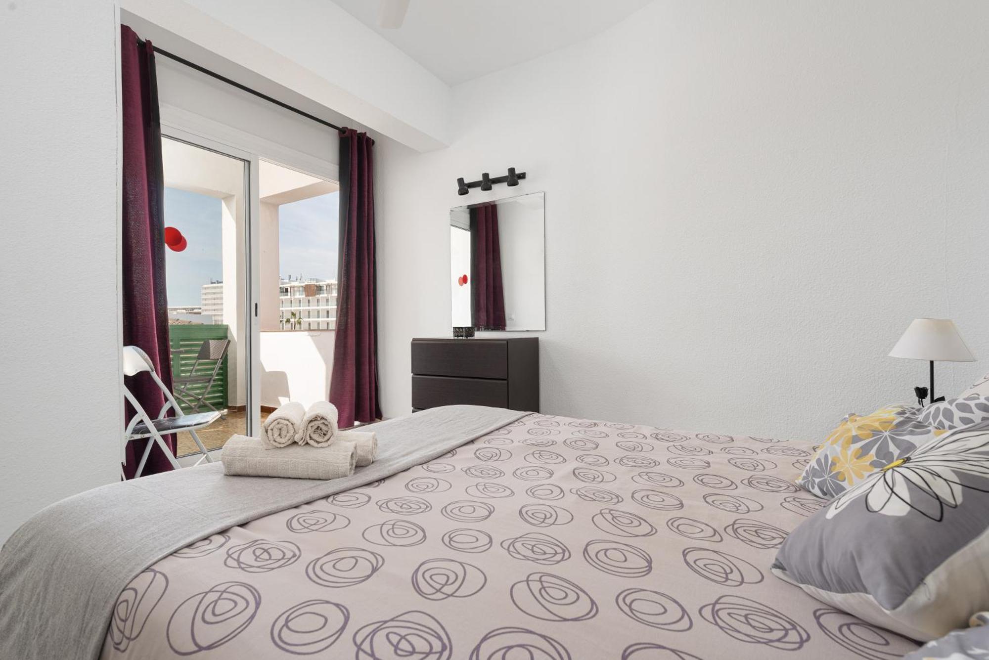 Xara New At The For 6 By Bebreeze Apartment *