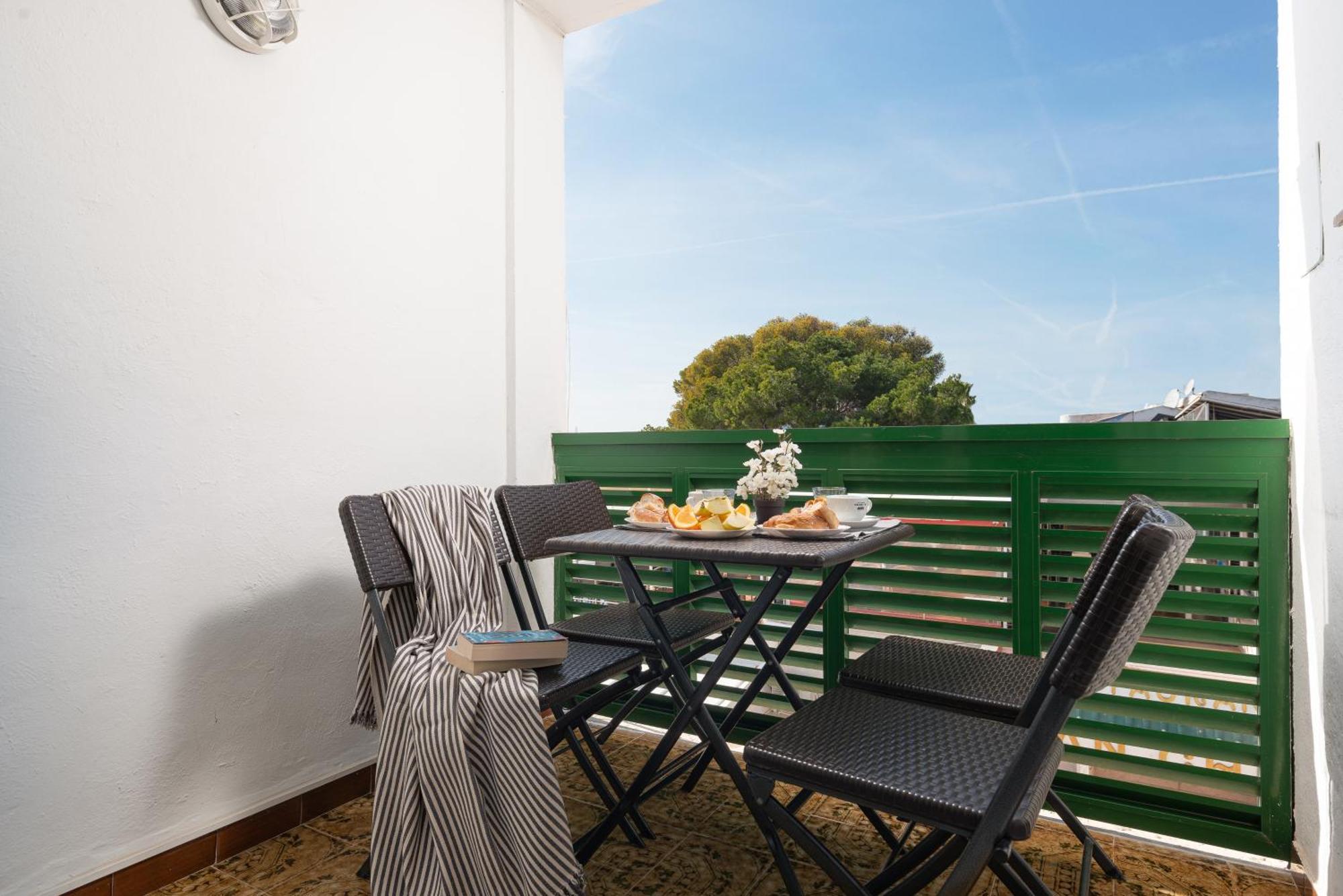 Apartment Xara New At The For 6 By Bebreeze *